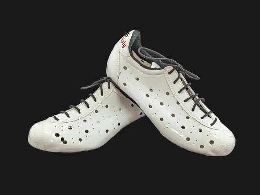 Vittoria Cycling Shoes - 1976 Classic Series White